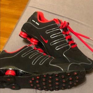 Nike shox 11 accents of carbon fiber and camo